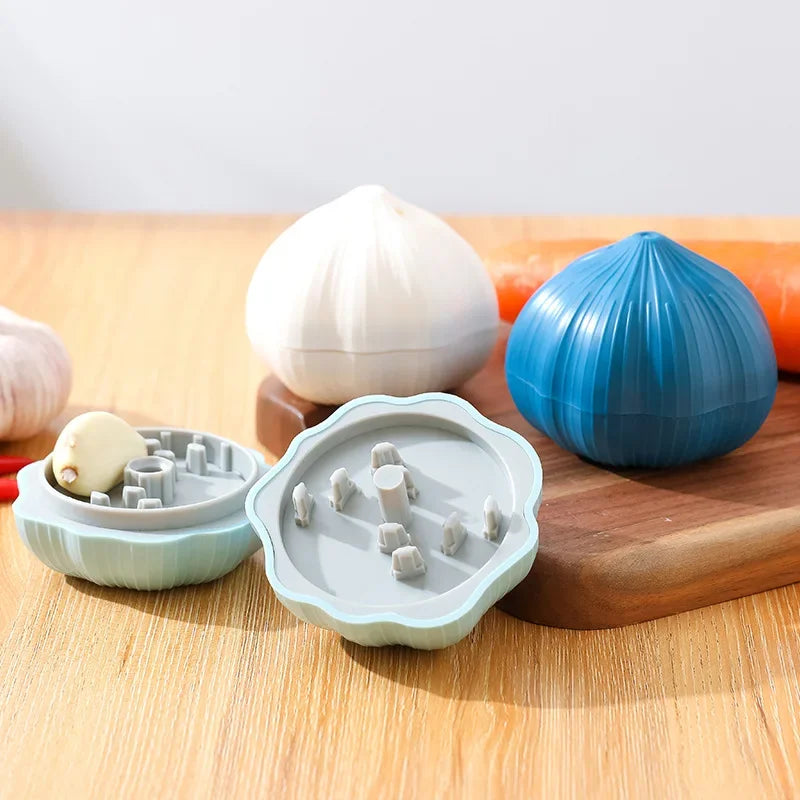 Garlic Shape Rotating Vegetable Grinder - Image 4