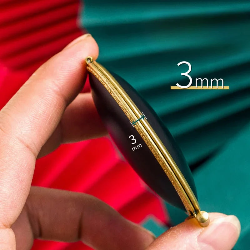 Powder-Style Kerosene Compact Lighter - Image 3