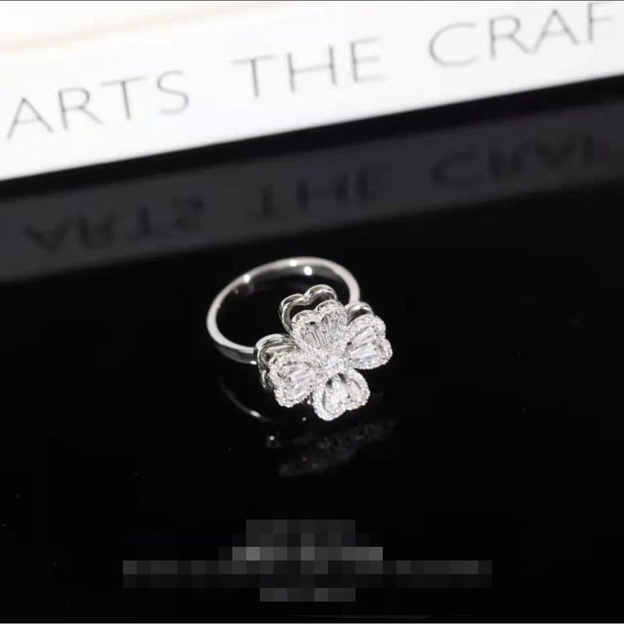 Rotating Flower Zircon Clover Ring - Image 8