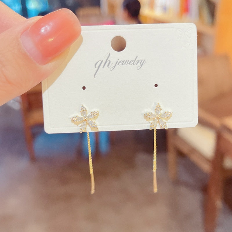 Elegant Flower Long Chain Earrings - Image 14