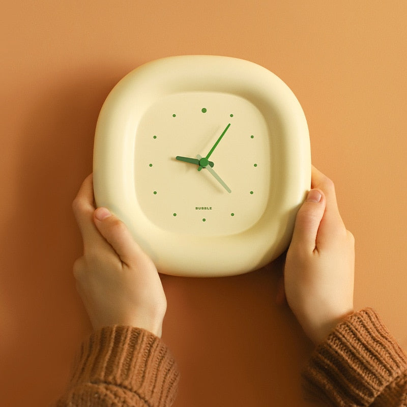Bubble Minimal Wall Clock - Image 1
