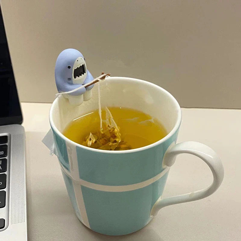 Chill Shark Tea Bag Holder - Image 3