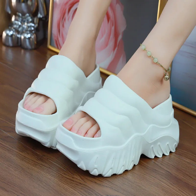 Height-Boosting Casual Breathable Summer Sandals - Image 1