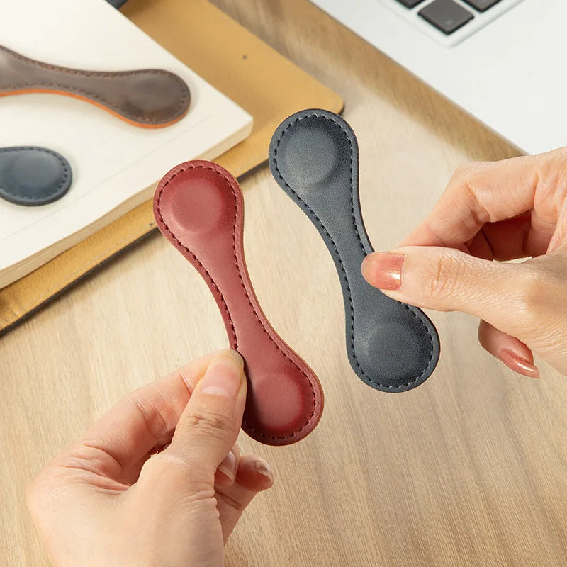 Tuck Tight Magnetic Clothing Holder Clips