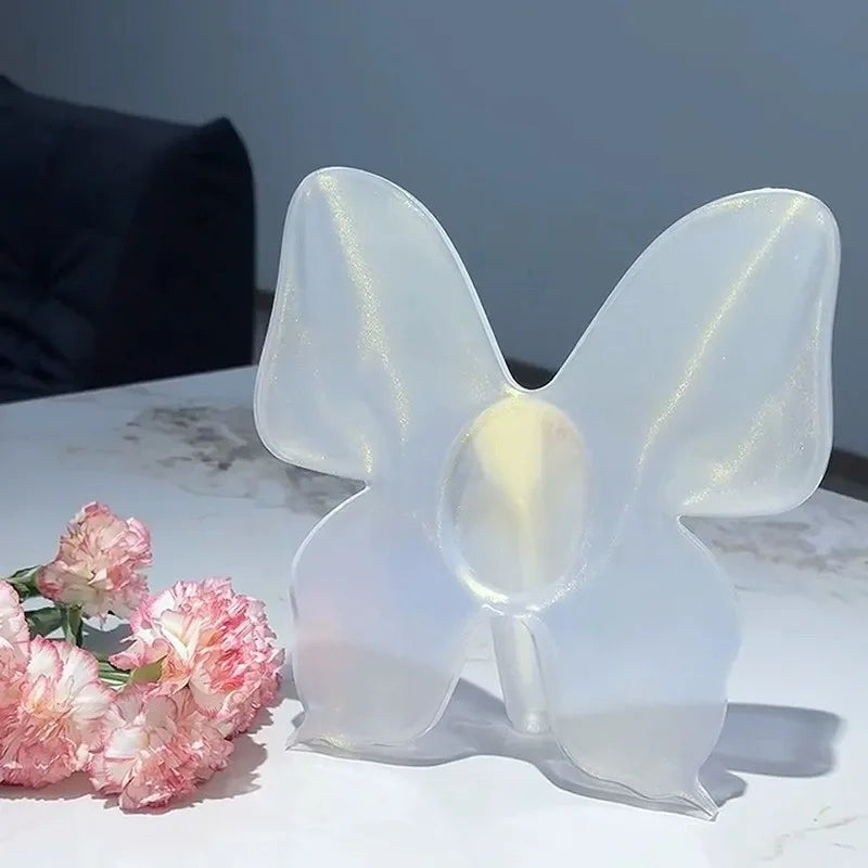 Artistic Butterfly Clear Flower Vase - Image 1