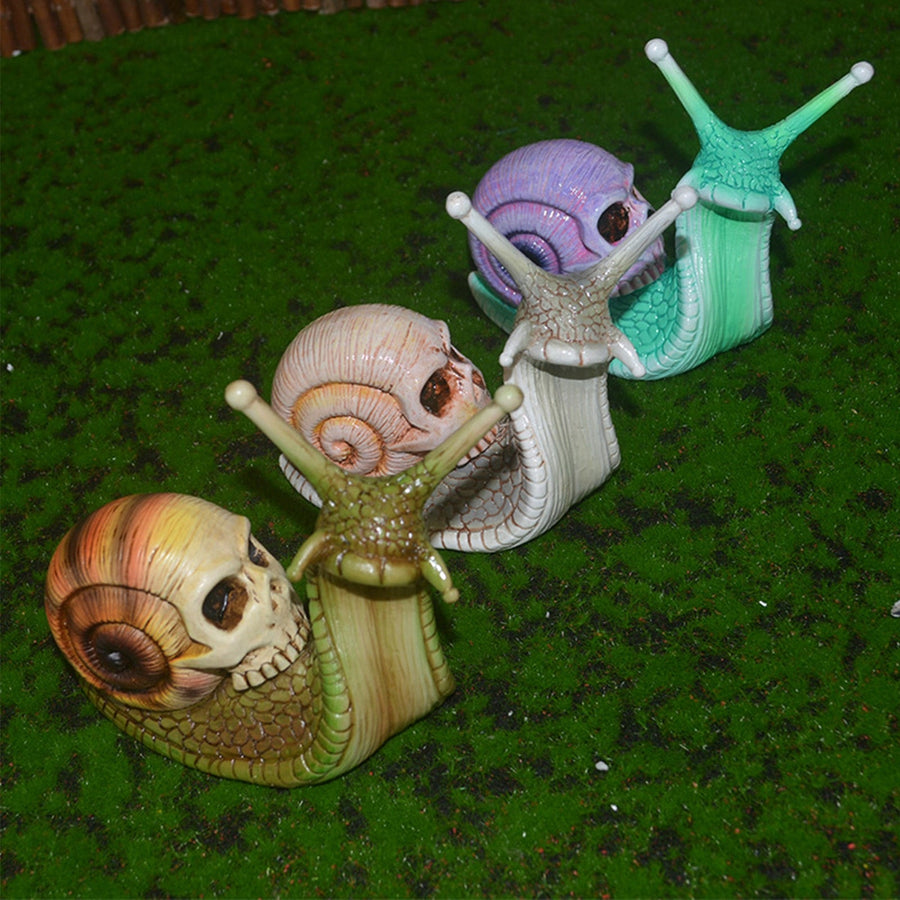 Snail Skull Halloween Patio Sculpture - Image 3