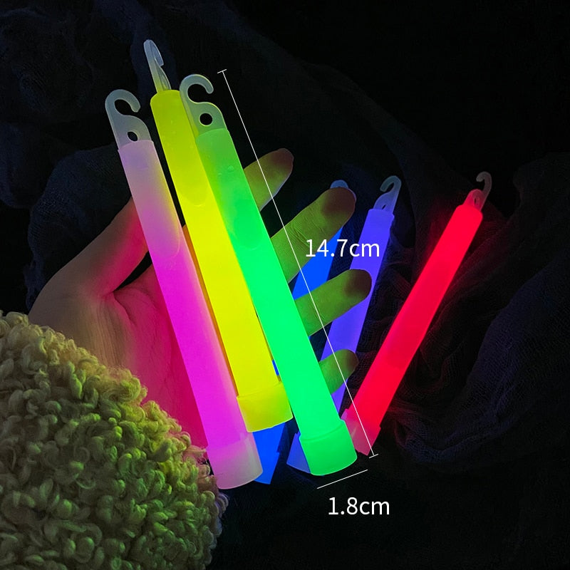 5Pcs Emergency Travel Glow Stick - Image 3