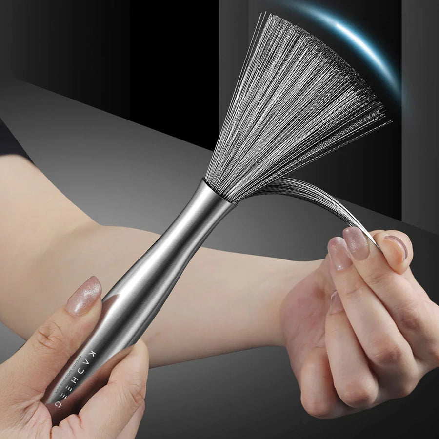 Edge Cleaner Long-Handle Pan Brush - Image 1