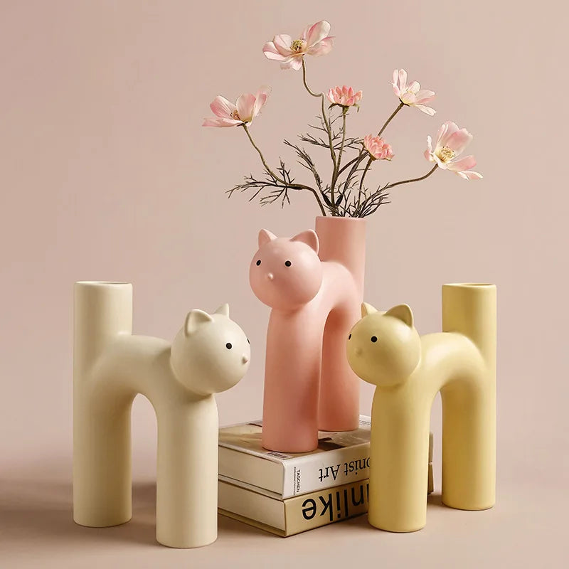 Mini Cat Elegant Minimal H-shaped Flower Vase - Image 1