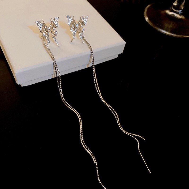 Kiss of the Butterfly Zircon Earrings - Image 1