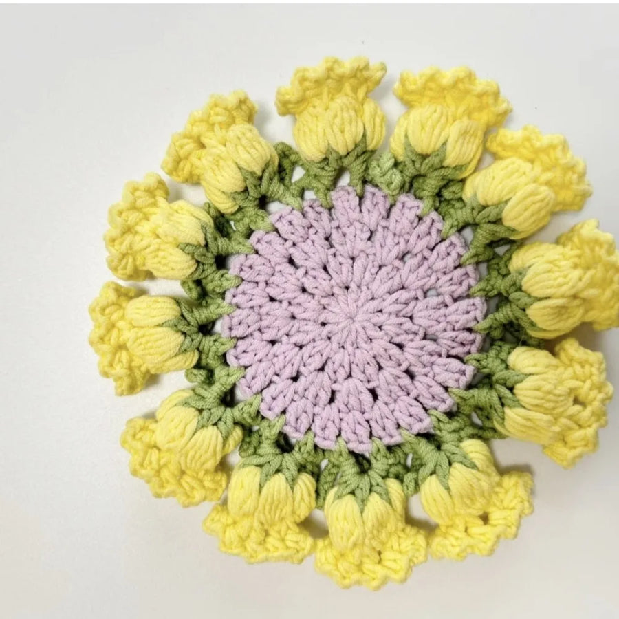 Handcrafted Convertible Yarn Rose Bouquet - Image 1