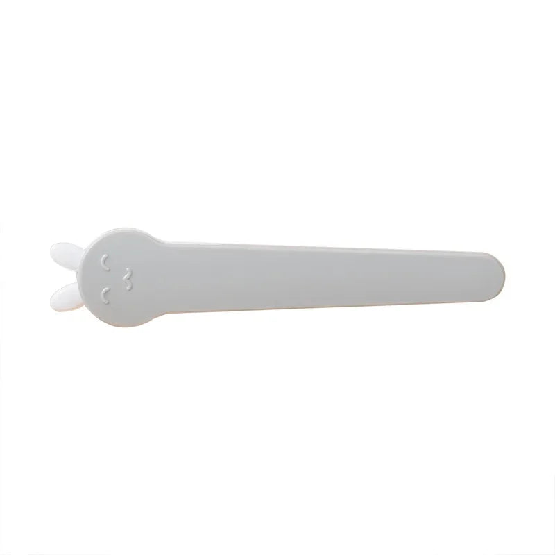 Hygienic Hands-Free Household Glove Organizer - Image 5