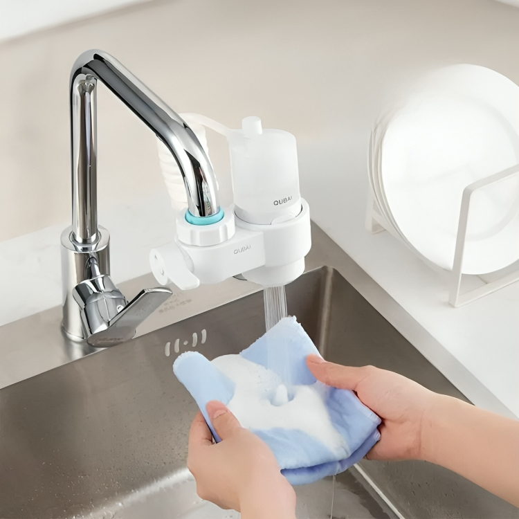 Multipurpose Rotating Easy Dishwashing Faucet Nozzle - Image 1