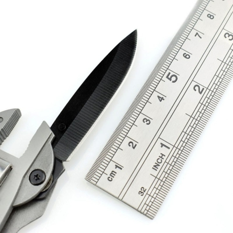 Ultimate Survival Emergency Multi Tool Set - Image 5