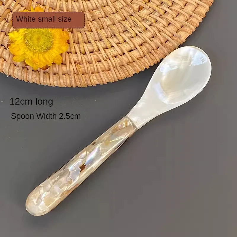 Natural Pearl Shell Moonlight Snail Spoon - Image 4