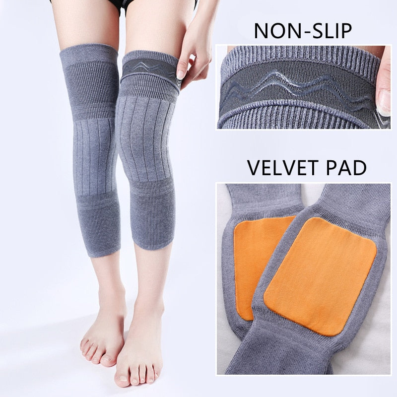 Winter Warmers Flexible Thermal Knee Pads - Image 1
