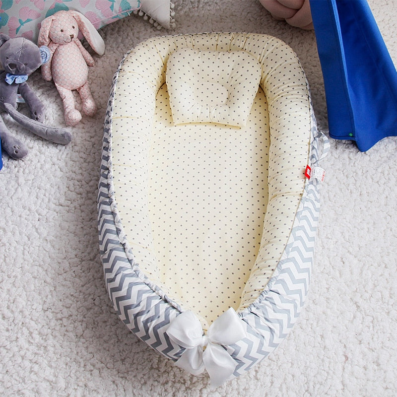Cuddle Nest Newborn Lounger Bed - Image 4