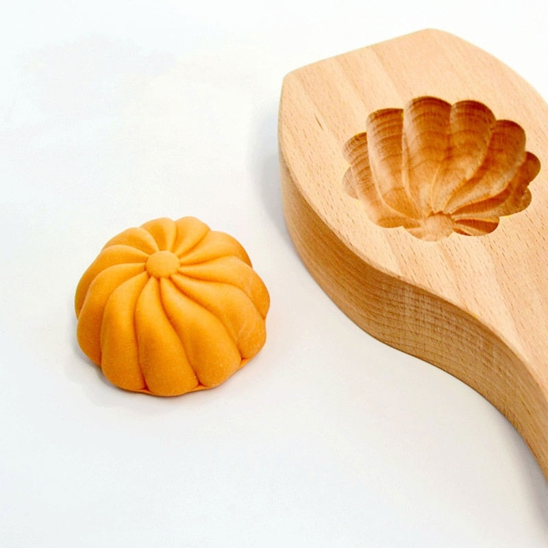 Wooden Moon Dumpling Maker Mold - Image 14