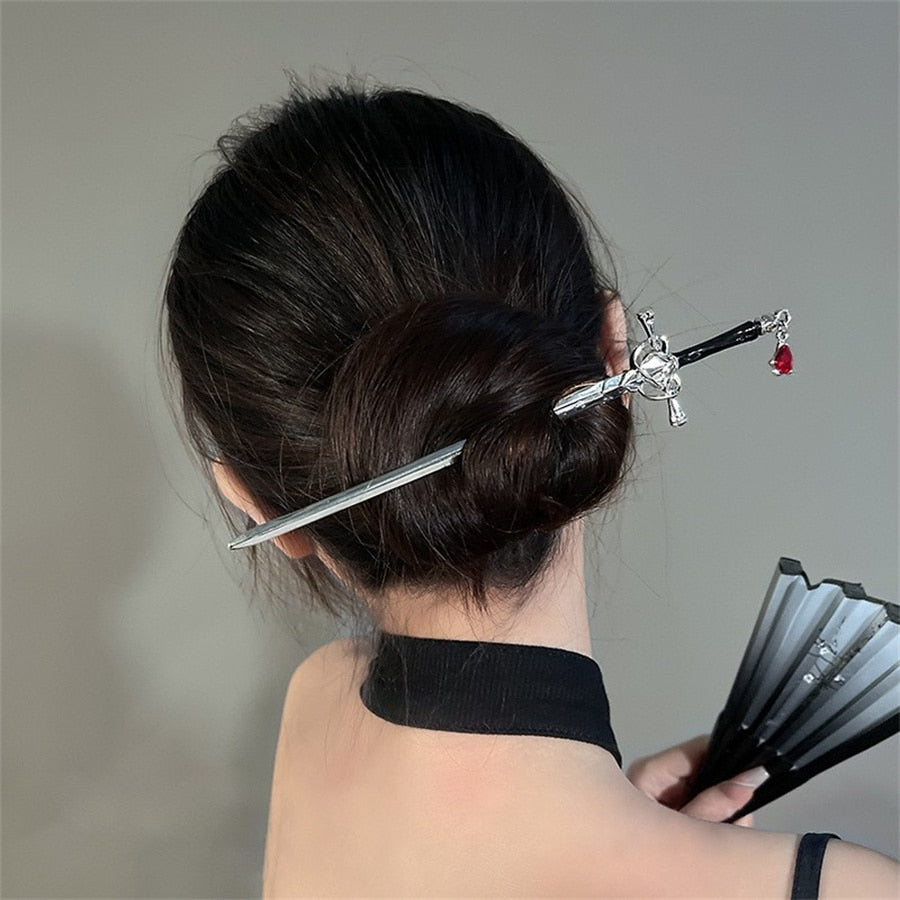 Royal Knight Sword Hairpin - Image 1