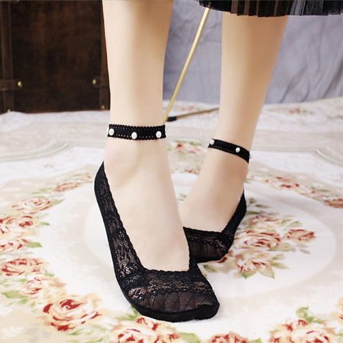 Pearl Lace Anti-slip Comfy Invisible Socks - Image 4