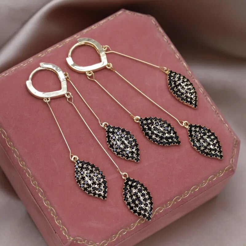 Nature Black Leaf Zircon Earrings - Image 4