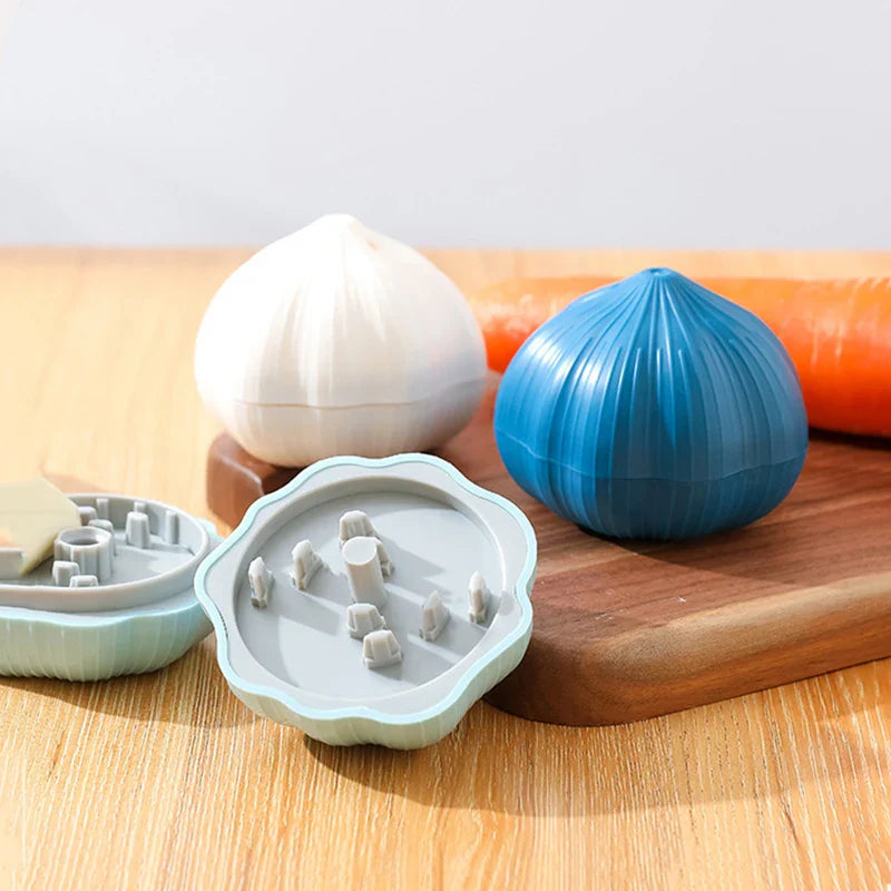 Garlic Shape Manual Rotary Garlic Grinder - Image 2