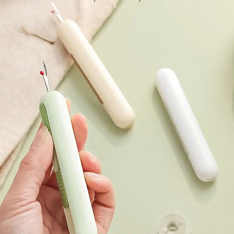 2in1 Sewing Easy Automatic Needle Threader - Image 3