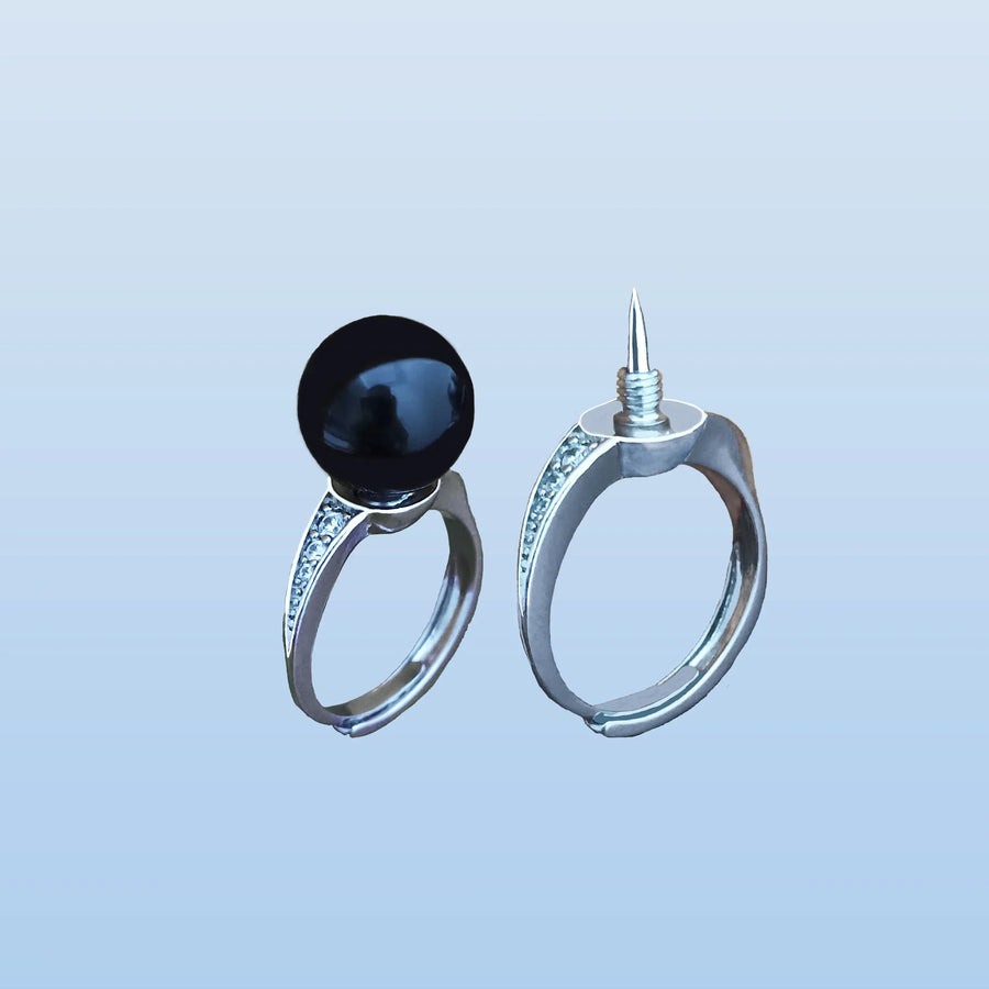 Mysterious Black Pearl Hidden Knife Ring - Image 1