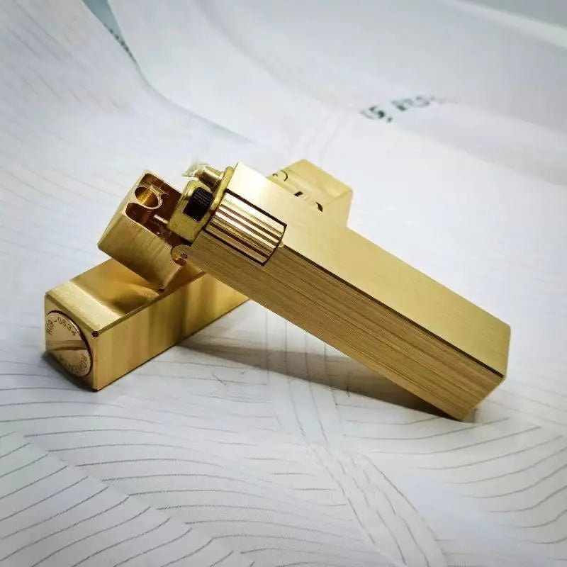 Retro Handmade Pure Copper Kerosene Lighter - Image 7