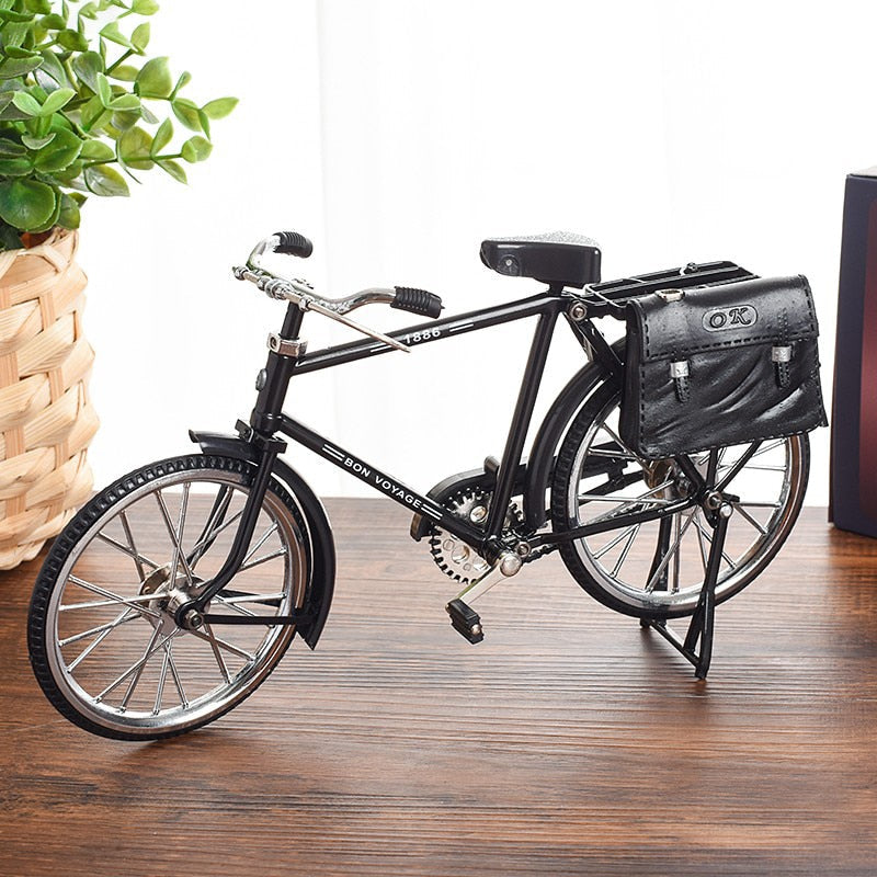 Retro Classic Bike Model Lighter - Image 4