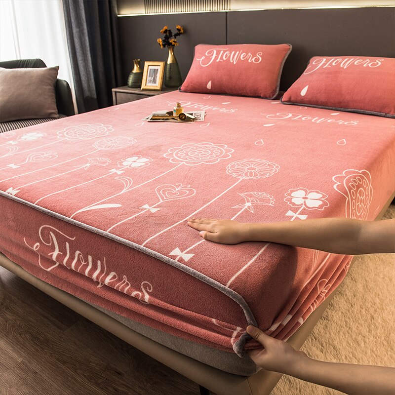 Non-Slip Elastic Thick Soft Mattress Cover - Image 9