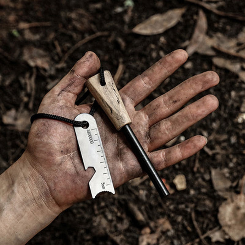 Nostalgic Portable Camping Match Lighter - Image 0