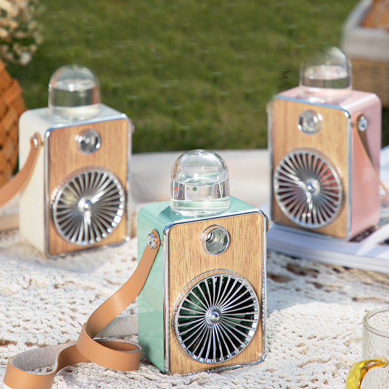 Cooling Hanging USB Mini Neck Humidifier - Image 1