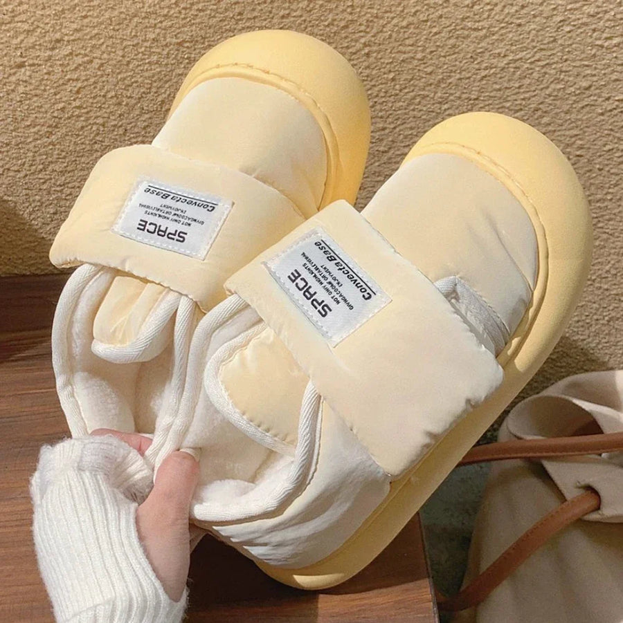 Cotton-Padded Super Warm Women's Shoes - Image 1