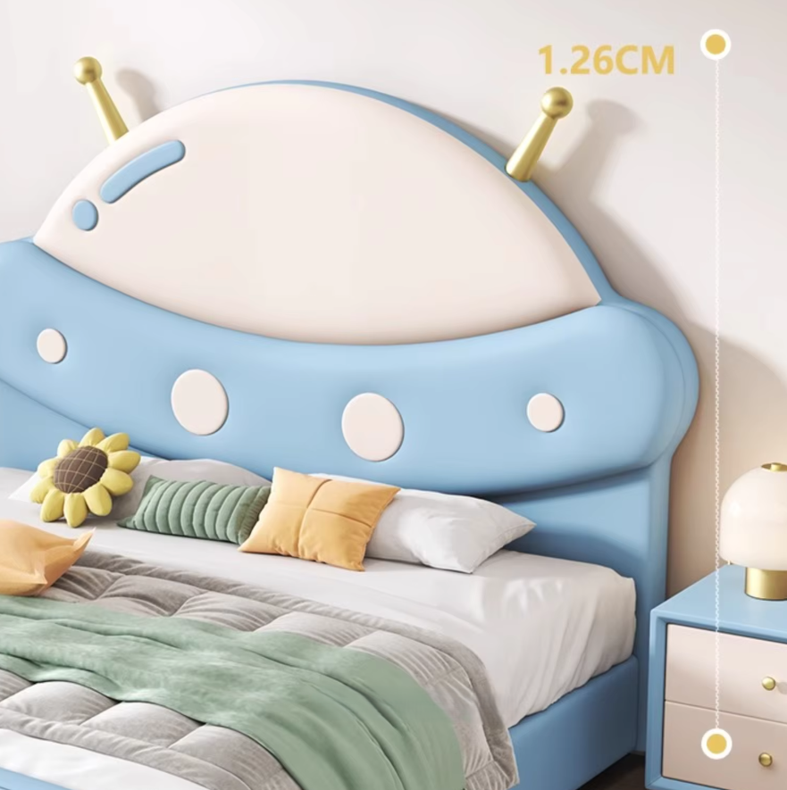 Galactic Cruiser Spaceship Kids Bed - Image 7