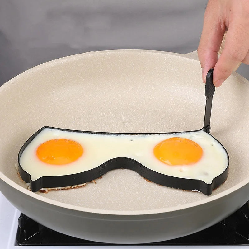 Funny Adult-Theme Egg Frying Mold - Image 3