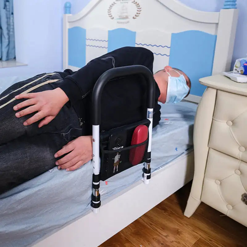 Height-Adjustable Elderly Bedside Anti-Fall Protection Tool - Image 1