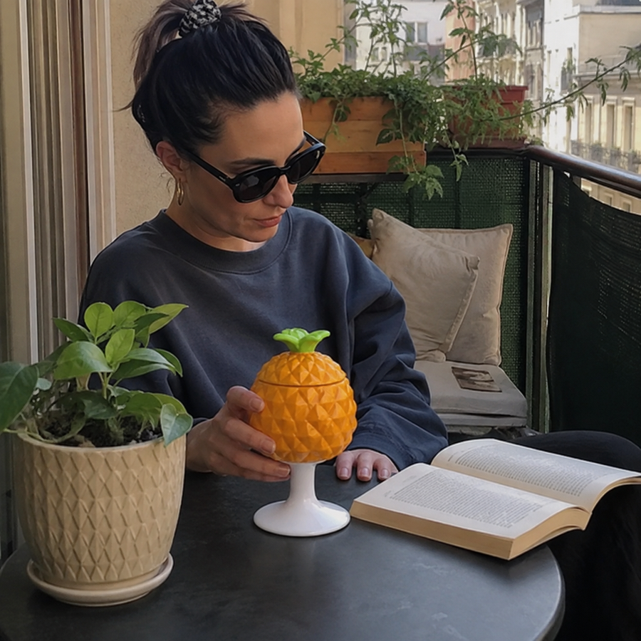 Tropical Fruits Stemmed Drinking Cup