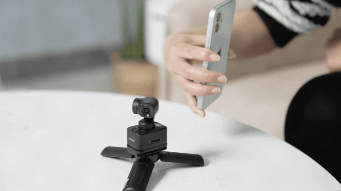 3-Axis Smart Snap 4K Gimbal Camera - Image 3
