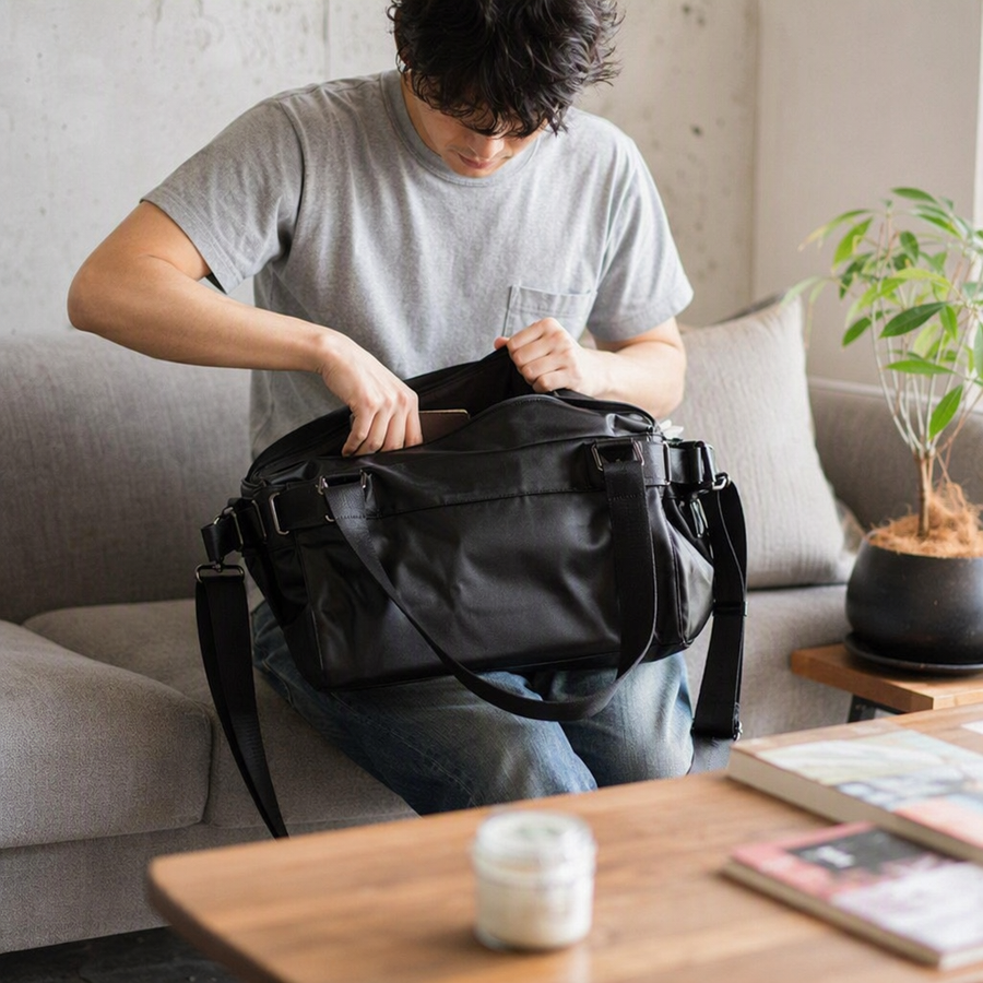 Luxury Style Men's Messenger Bag