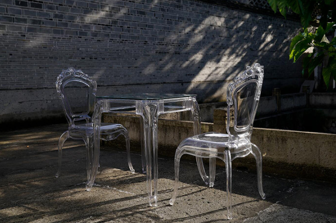 Super Durable Nordic Transparent Dining Chair - Image 5