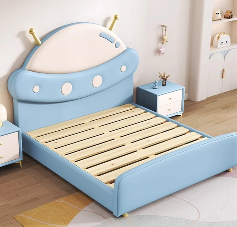 Galactic Cruiser Spaceship Kids Bed - Image 1