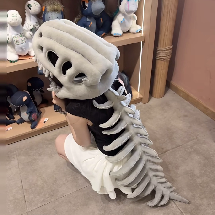 Dinosaur Fossil Armor Costume - Image 6