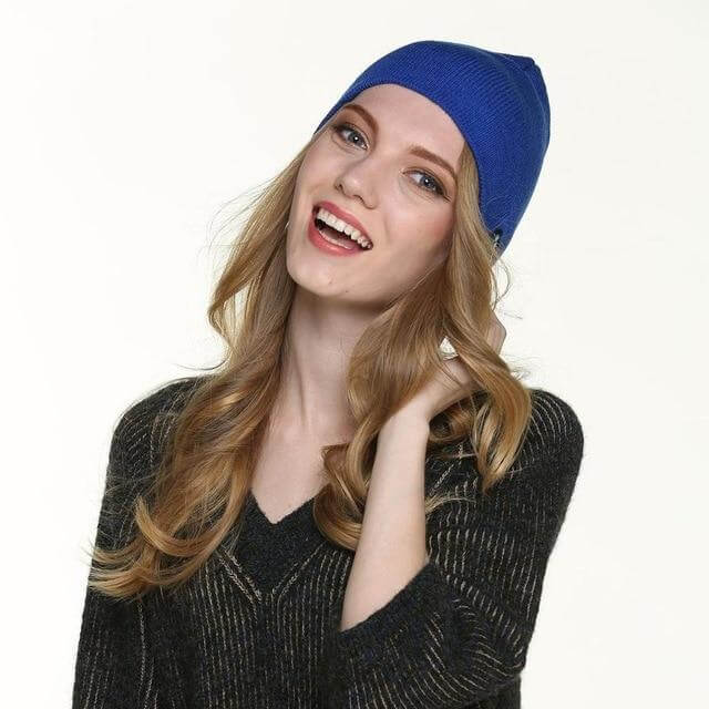 Knitted Bluetooth Music Hat - Image 8