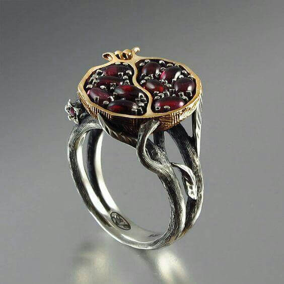 Vintage Red Zircon Stone Pomegranate Ring - Image 0