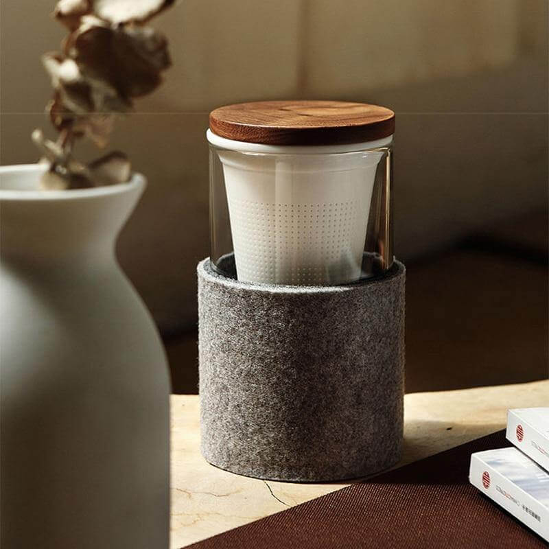 Creative Glass Tea Infuser with Wooden Lid - Image 0
