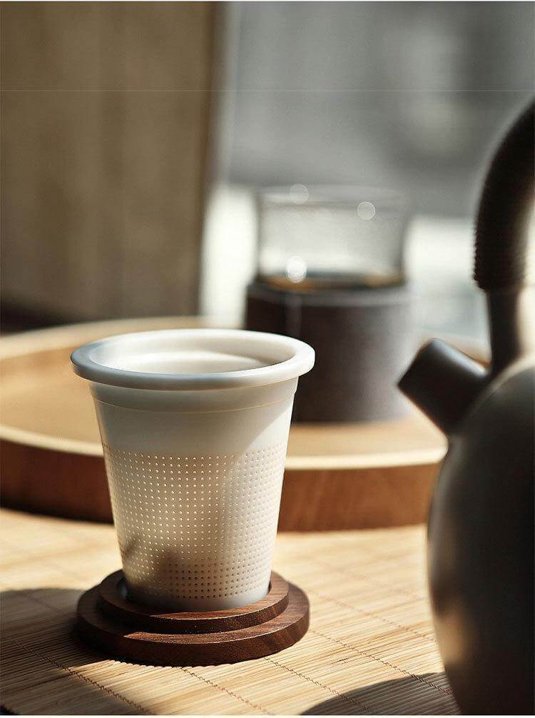 Creative Glass Tea Infuser with Wooden Lid - Image 12