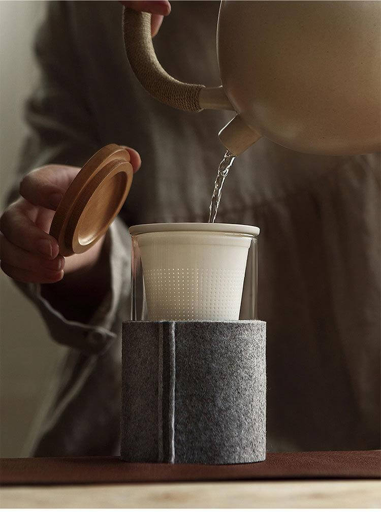Creative Glass Tea Infuser with Wooden Lid - Image 5