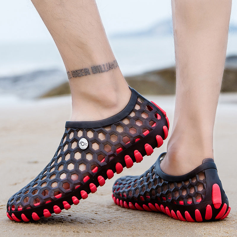 Unisex Light Durable Beach Slipper - Image 1
