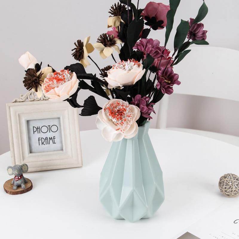 Creative Origami Flower Vase - Image 5